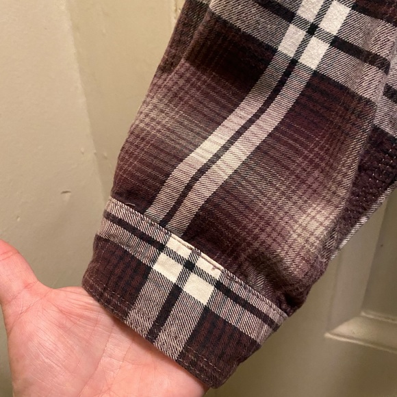 Carhartt long sleeves button down, hooded flannel shirt, like new, medium size - Picture 8 of 14